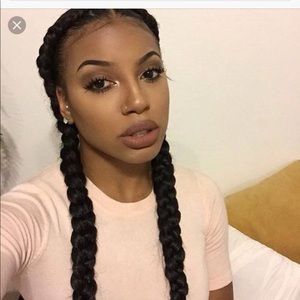 Meet your Posher, Ashley